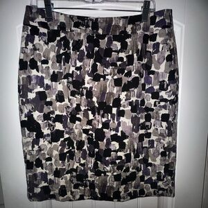 Ann Taylor Black and Gray Abstract Pencil Skirt